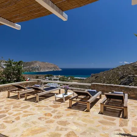 Rocky Mansion Villa *