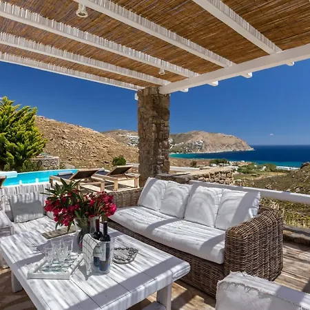 Rocky Mansion Agrari (Mykonos)