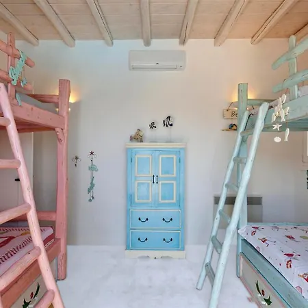 Rocky Mansion Agrari (Mykonos)
