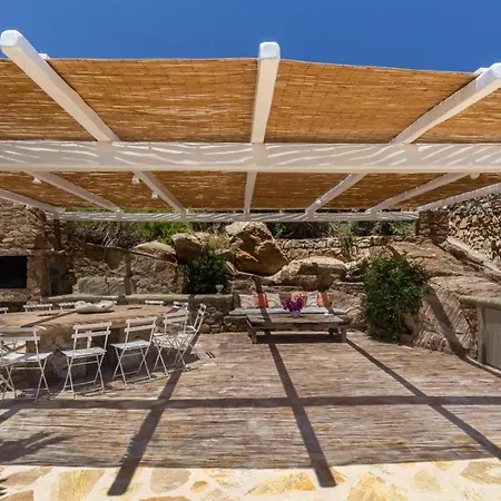 Rocky Mansion * Agrari (Mykonos)