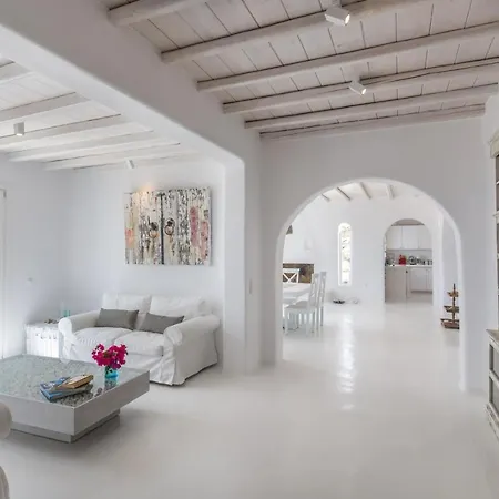 Rocky Mansion Agrari (Mykonos)